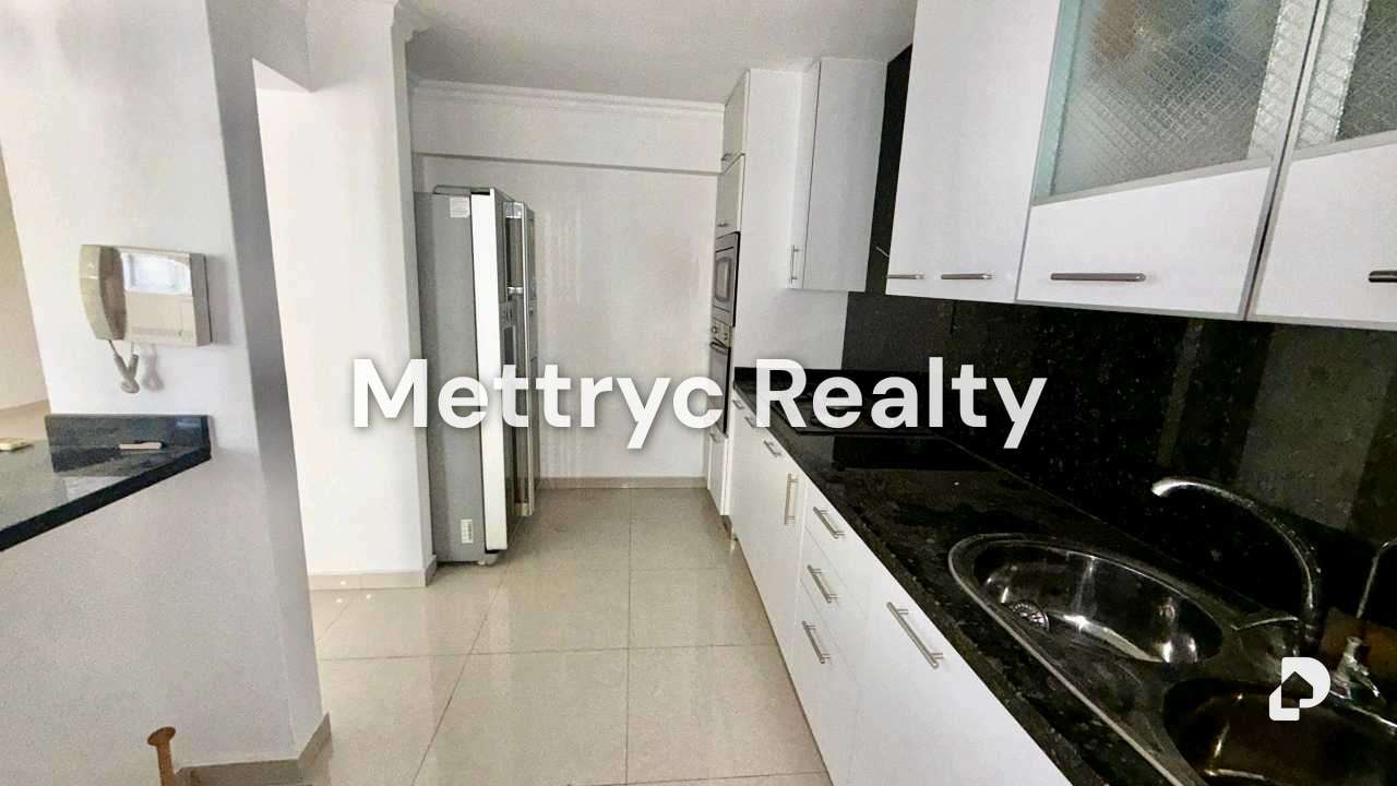 Apartment in El Parral, Valencia – 5