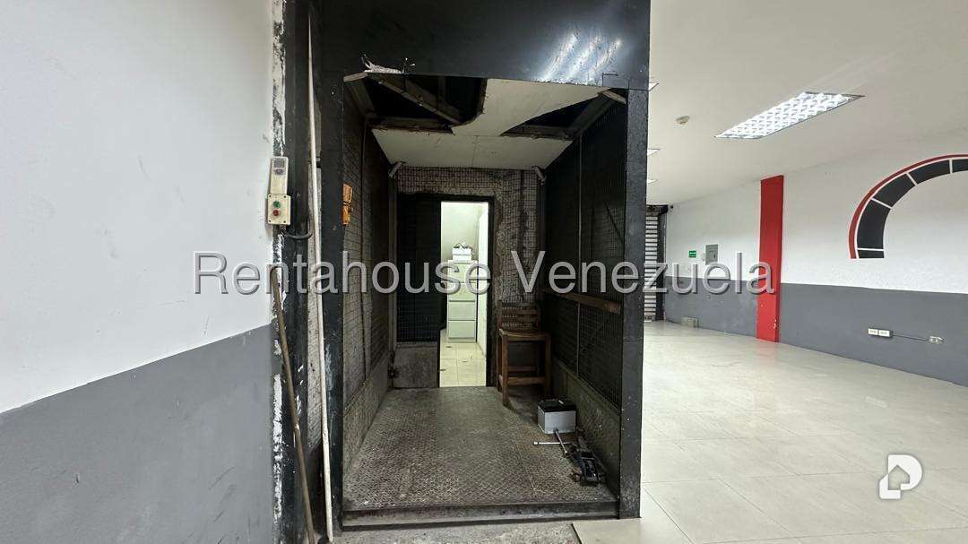 Local comercial en Catia, Caracas – 4