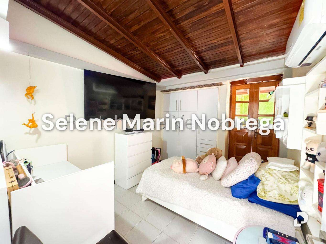 Casa en Alto Prado, Caracas – 28