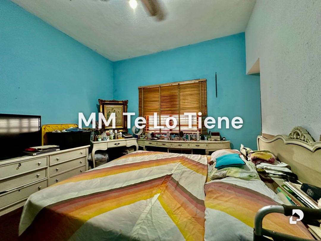 Casa en Altamira, Caracas – 13