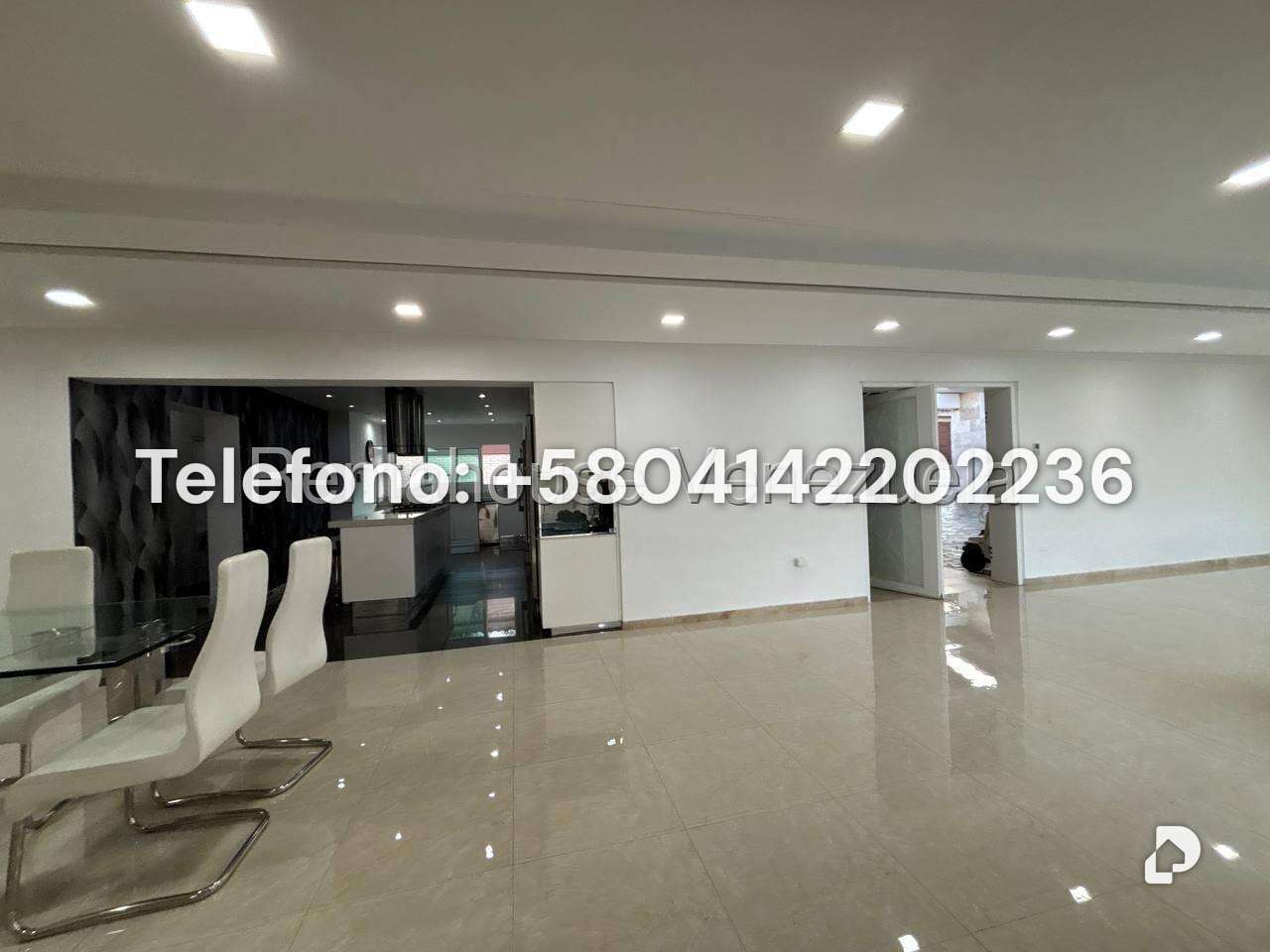 Casa en La Lagunita Country Club, Caracas – 6