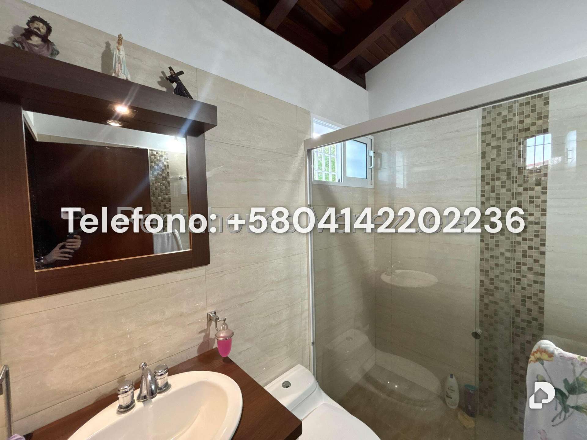 Casa en La Lagunita Country Club, Caracas – 19