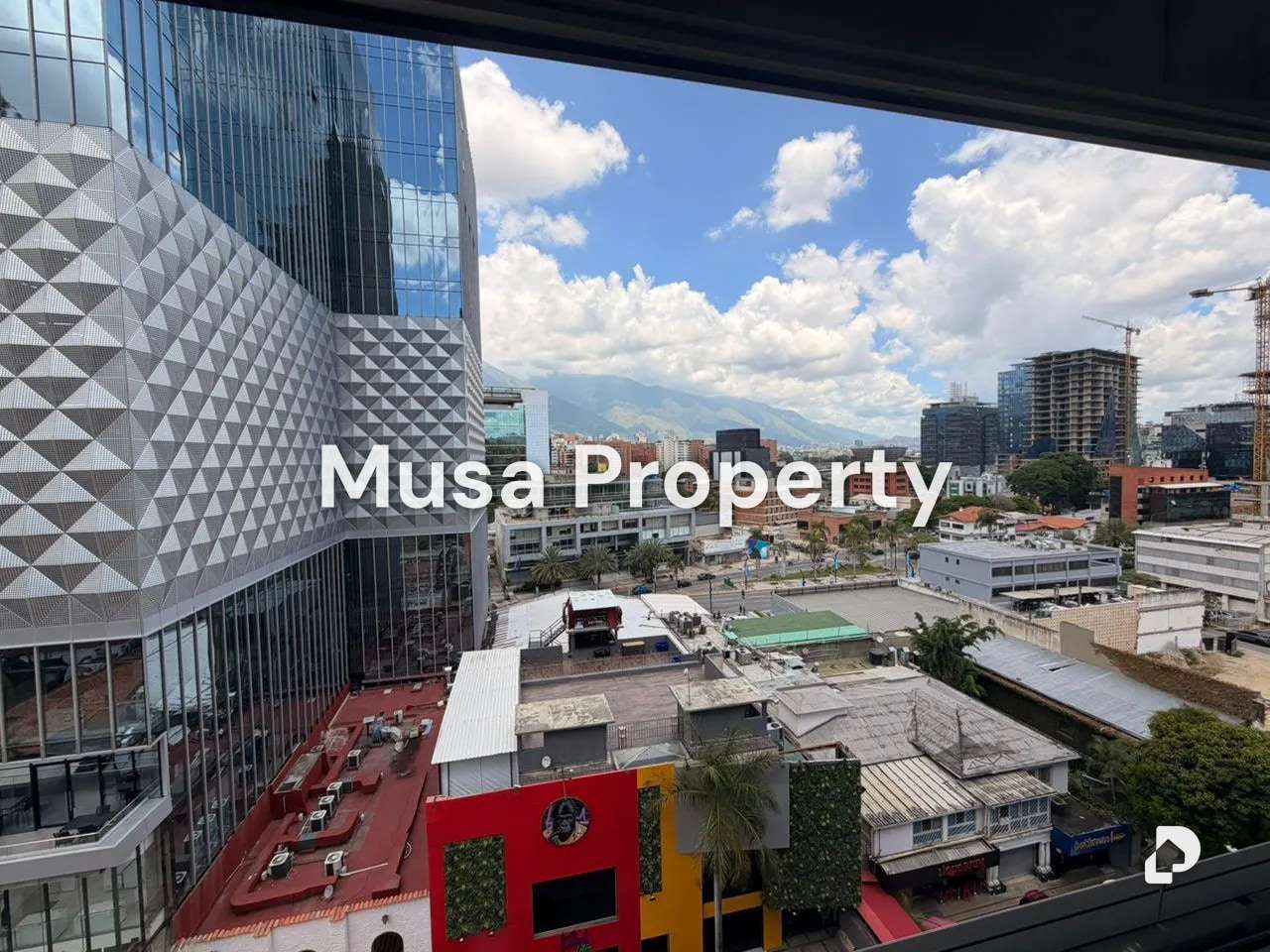 Apartment in Las Mercedes, Caracas – 6