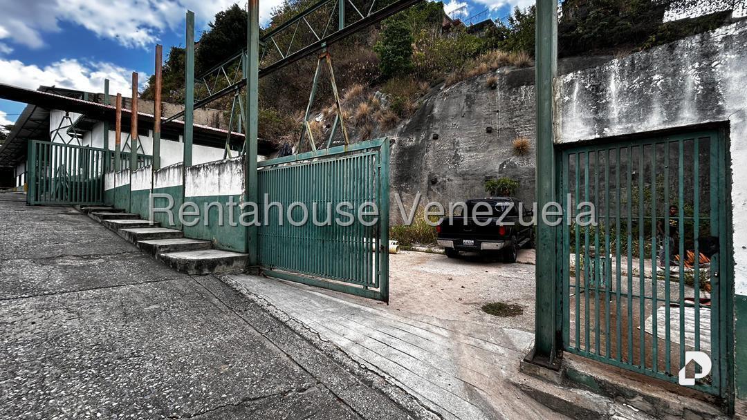 Galpón en Parroquia Santa Rosalía, Caracas – 2