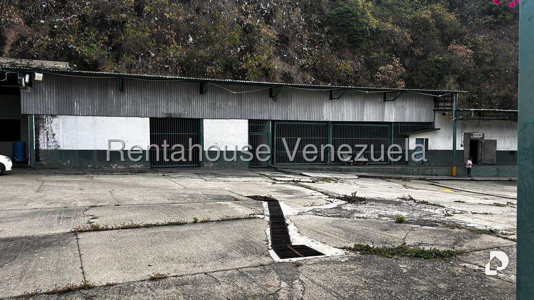Galpón en Parroquia Santa Rosalía, Caracas – 6