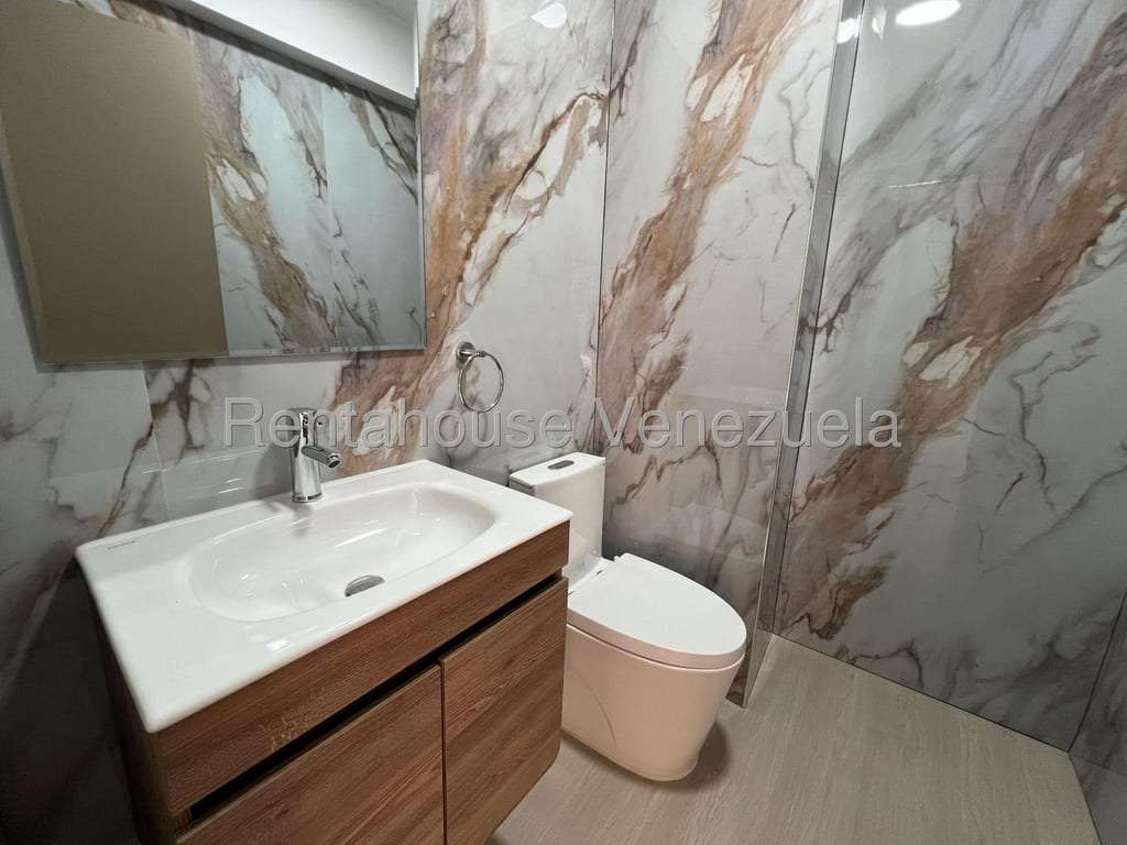 Apartamento en Lomas de La Alameda, Caracas