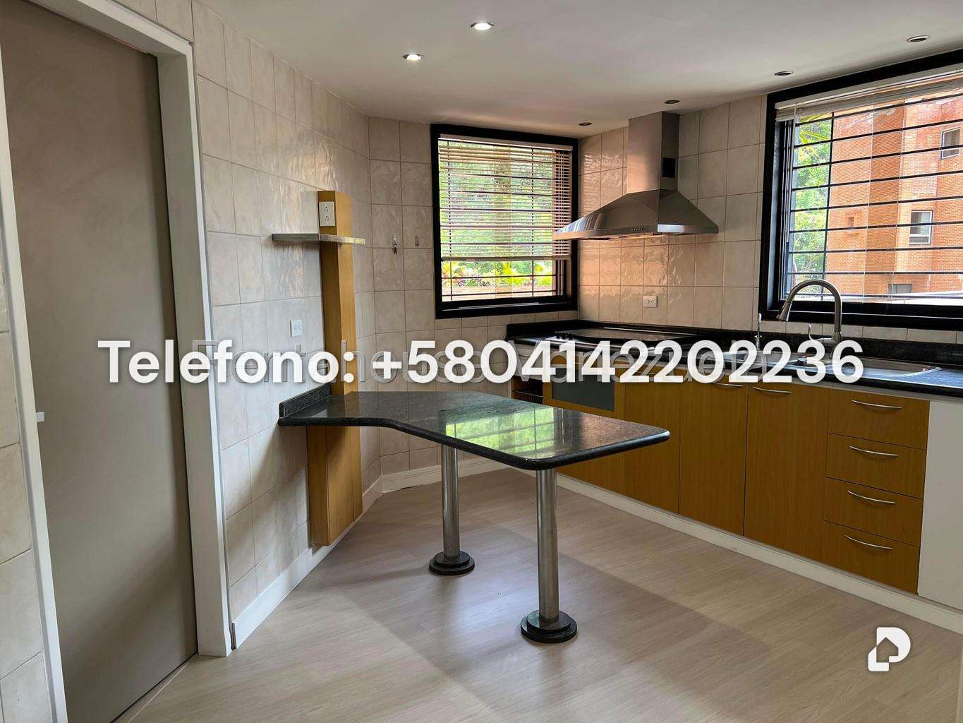 Apartamento en Lomas de La Alameda, Caracas – 16