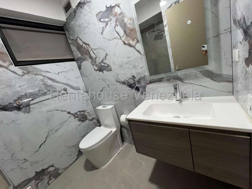 Apartamento en Lomas de La Alameda, Caracas