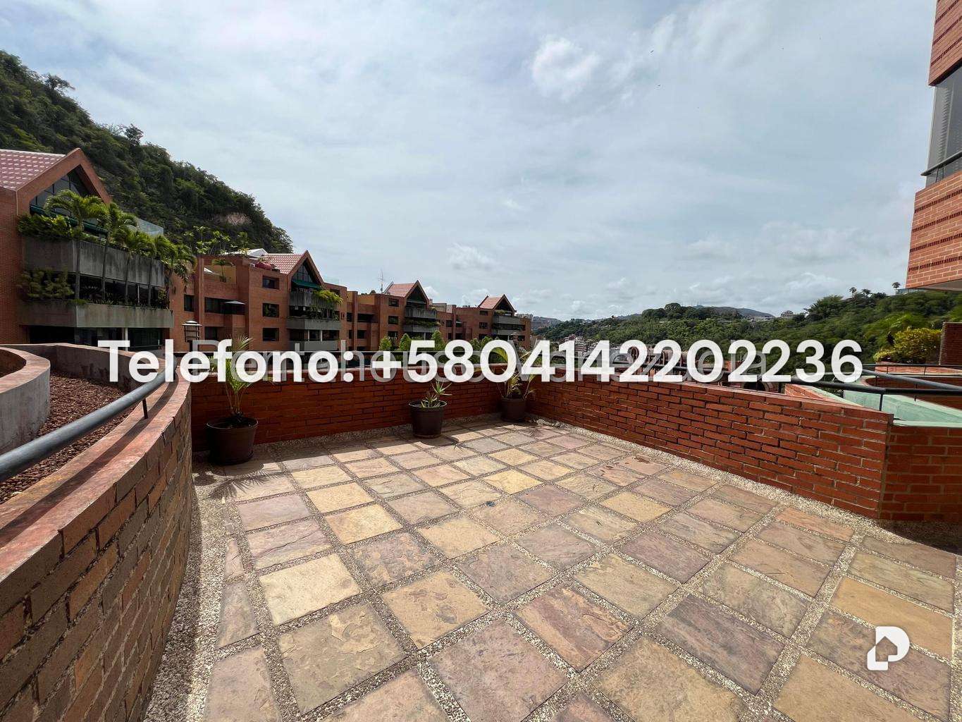 Apartamento en Lomas de La Alameda, Caracas – 11
