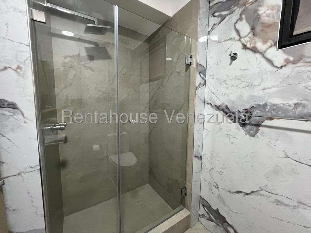Apartamento en Lomas de La Alameda, Caracas