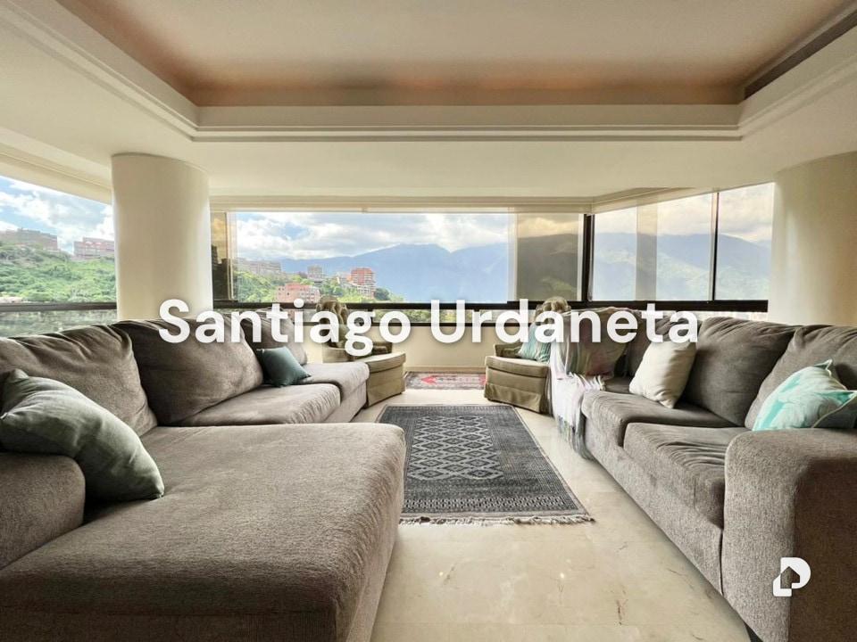 Apartamento en Colinas de Valle Arriba, Caracas – 2