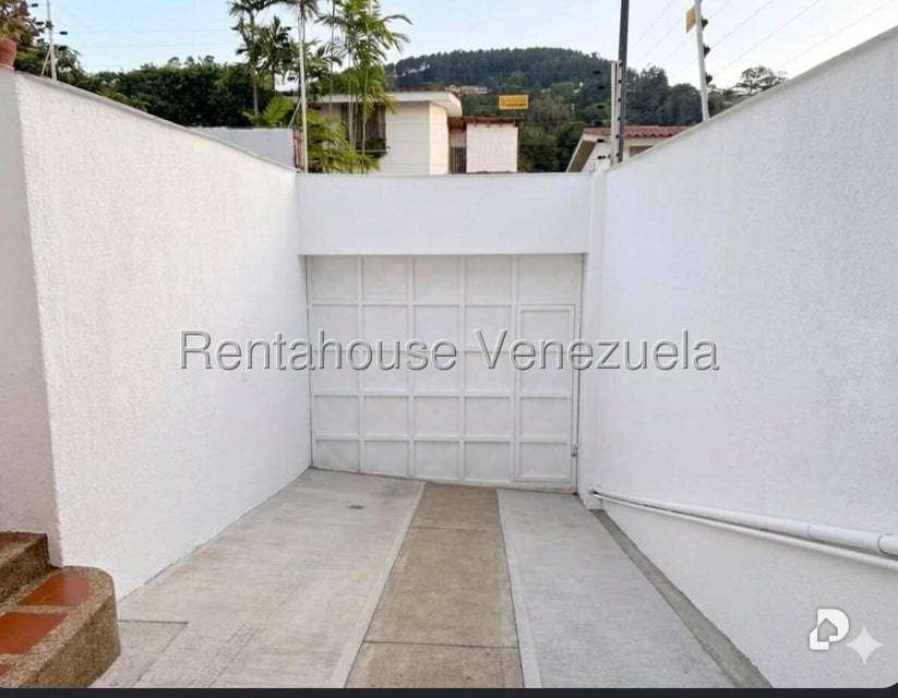 Anexo en Alto Prado, Caracas – 8