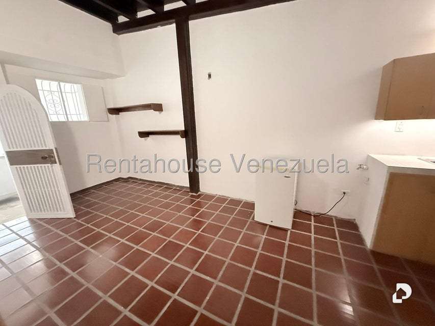 Anexo en Alto Prado, Caracas – 6
