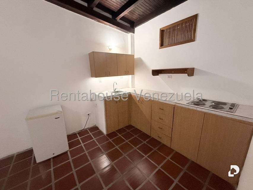Anexo en Alto Prado, Caracas – 5