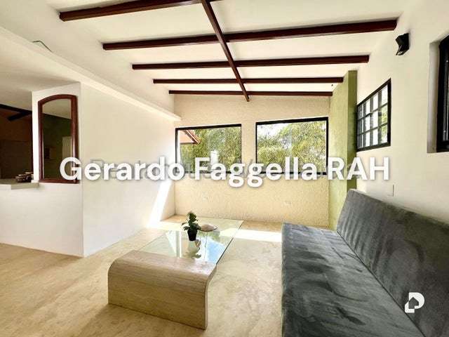 Apartamento en Oripoto, Caracas – 14