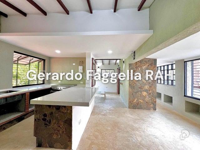 Apartamento en Oripoto, Caracas – 4