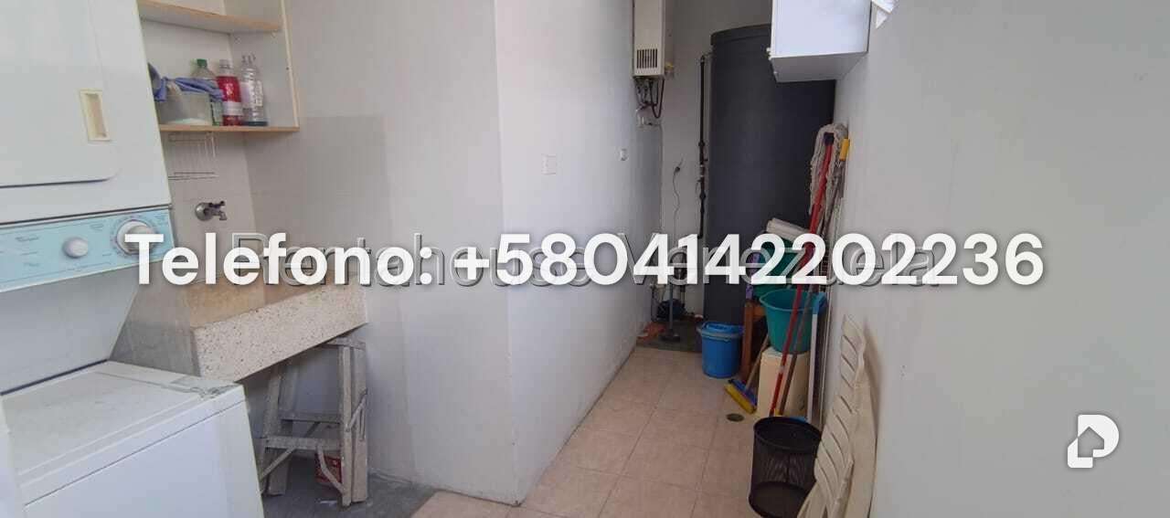 Apartment in Cumbres de Curumo, Caracas – 23
