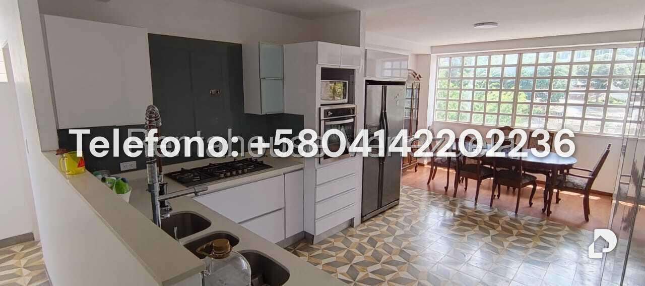 Apartment in Cumbres de Curumo, Caracas – 14