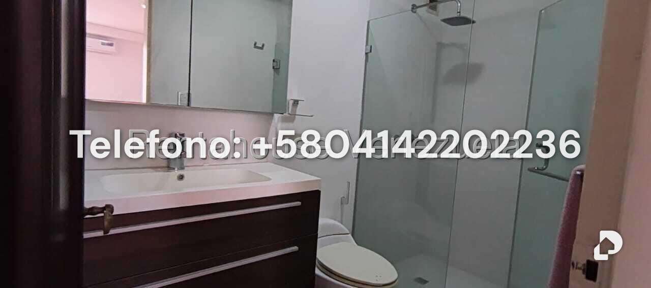 Apartment in Cumbres de Curumo, Caracas – 18
