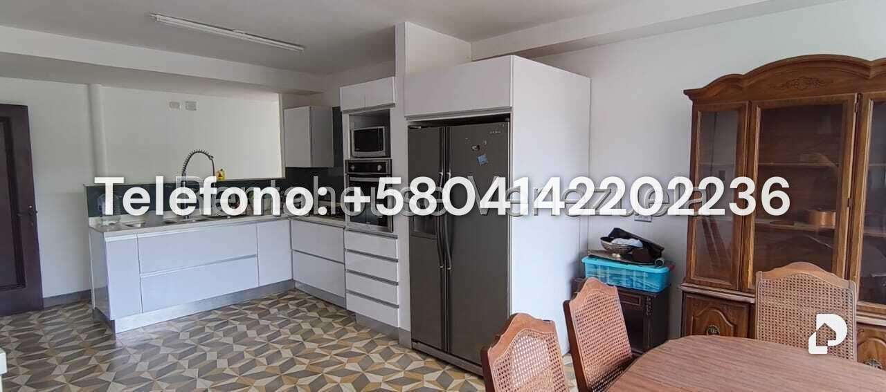 Apartment in Cumbres de Curumo, Caracas – 10
