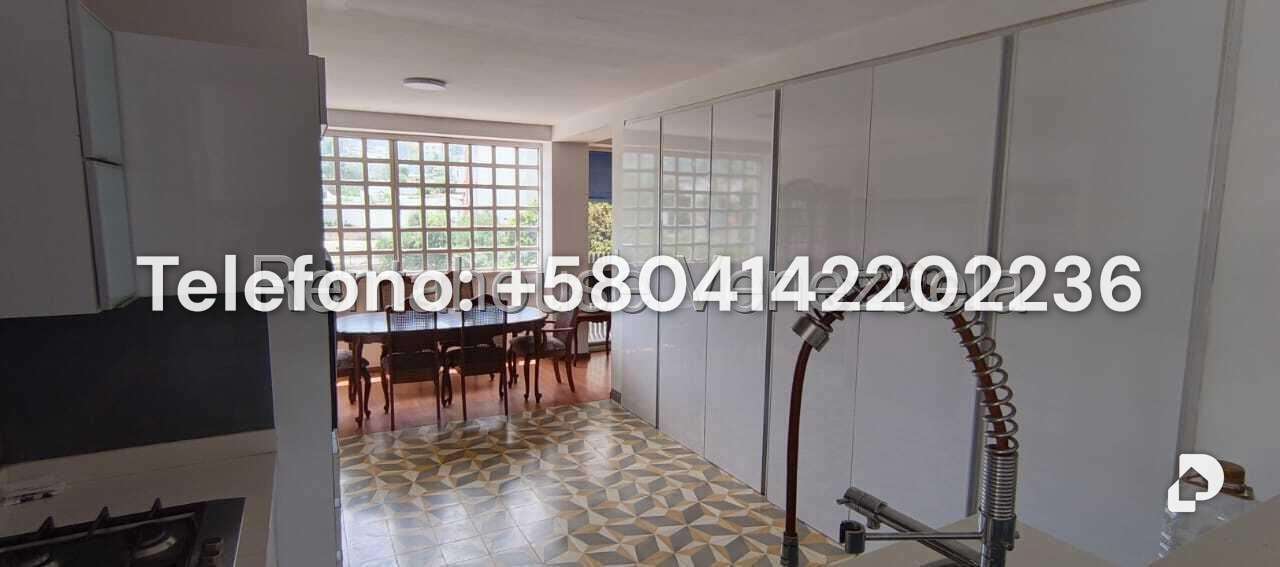 Apartment in Cumbres de Curumo, Caracas – 12