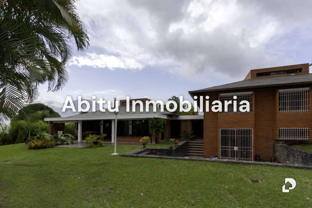 House in Cerro Verde, Caracas – 12
