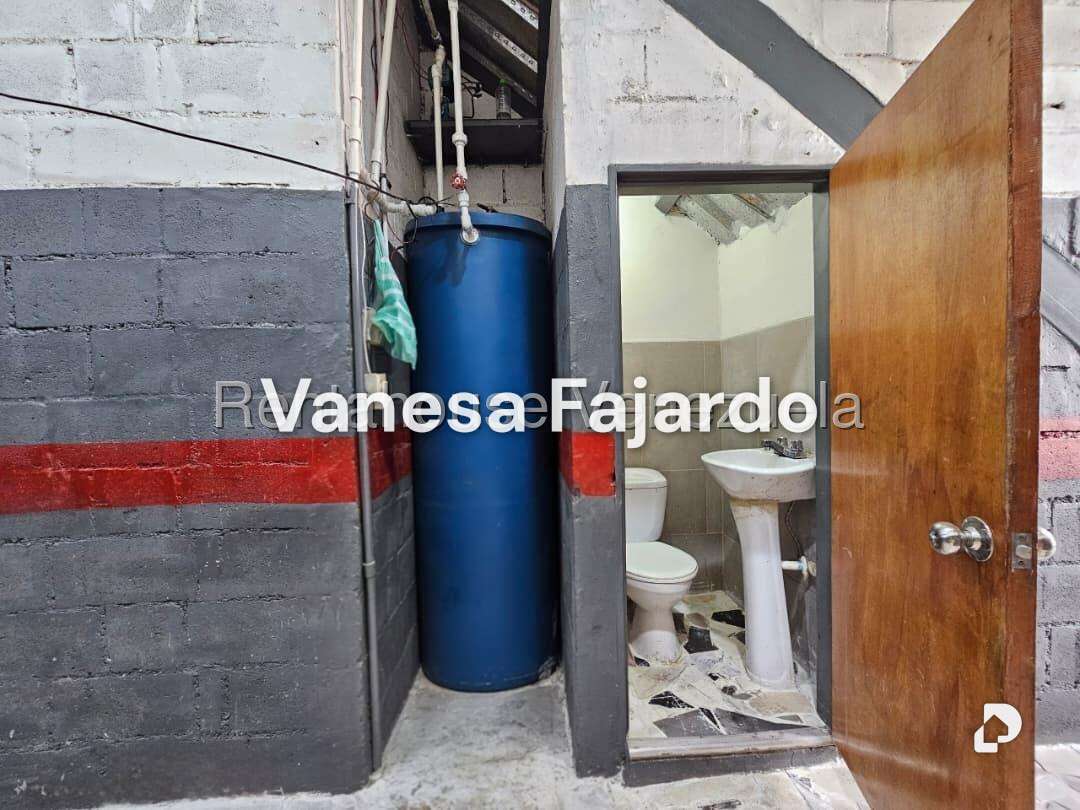 Casa en Prado de María, Caracas – 14