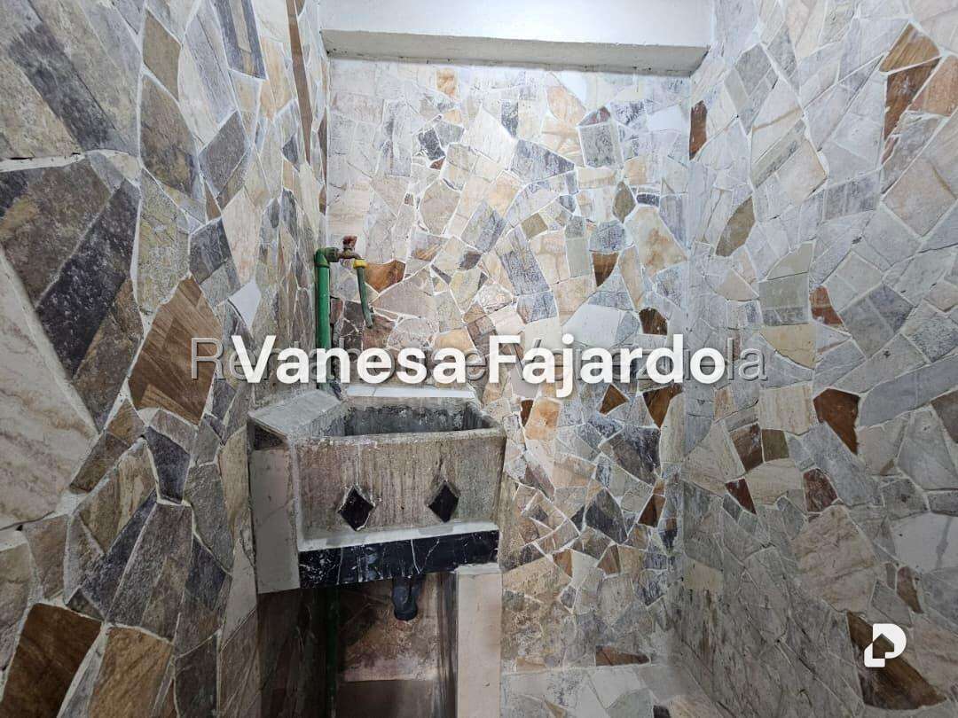 Casa en Prado de María, Caracas – 11