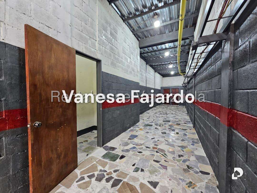 Casa en Prado de María, Caracas – 16
