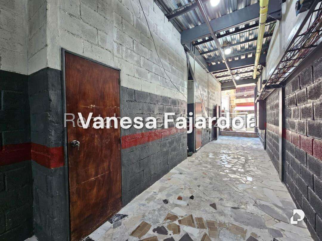 Casa en Prado de María, Caracas – 15