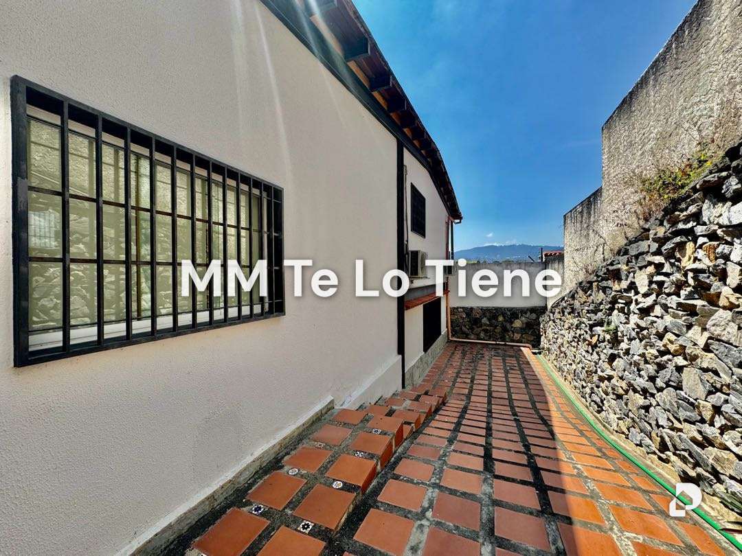 Casa en Cumbres de Curumo, Caracas – 22
