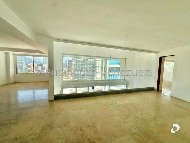 Apartamento en Las Mercedes, Caracas – 8