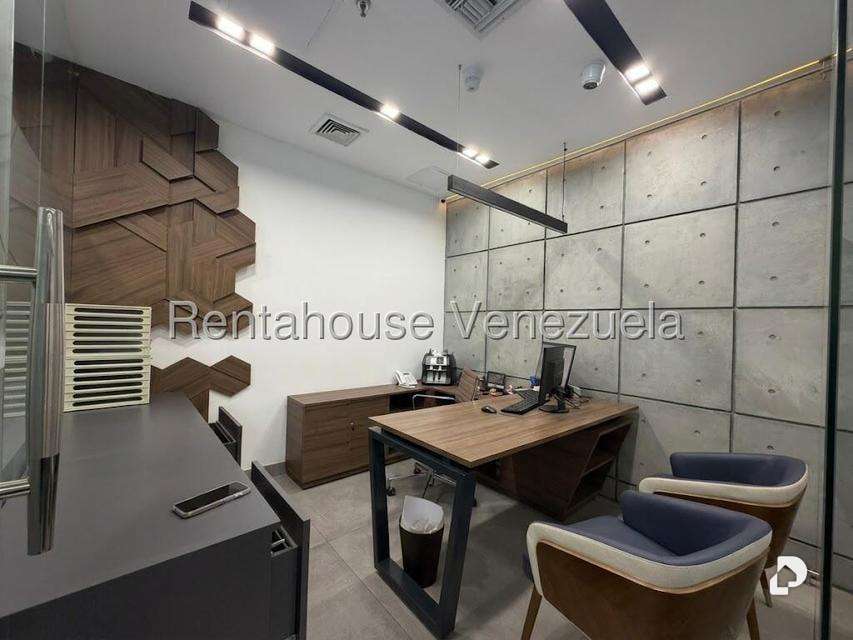 Office in Los Palos Grandes, Caracas – 6