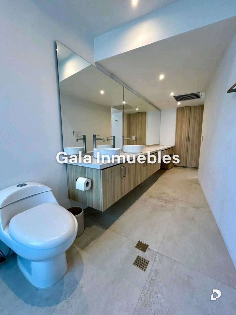 Apartamento en La Castellana, Caracas – 18