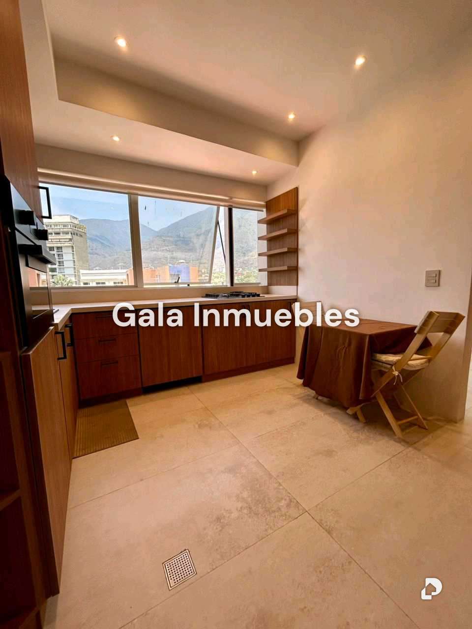 Apartamento en La Castellana, Caracas – 12