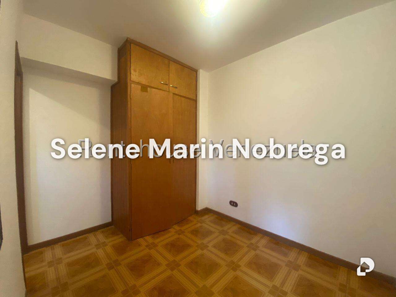 Apartamento en Oripoto, Caracas – 11