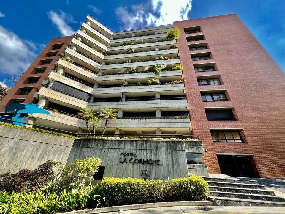 Apartamento en Altamira, Caracas - 1