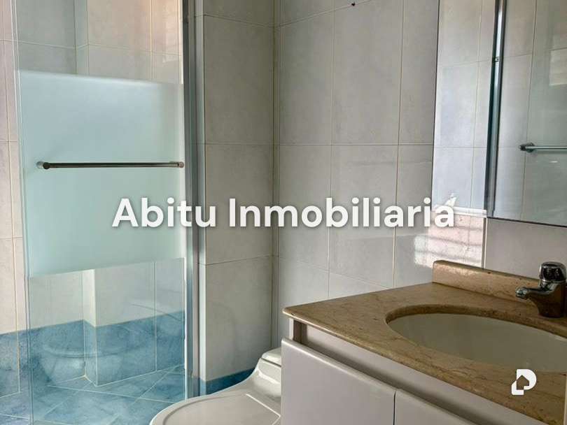 Townhouse en La Trinidad, Caracas – 14
