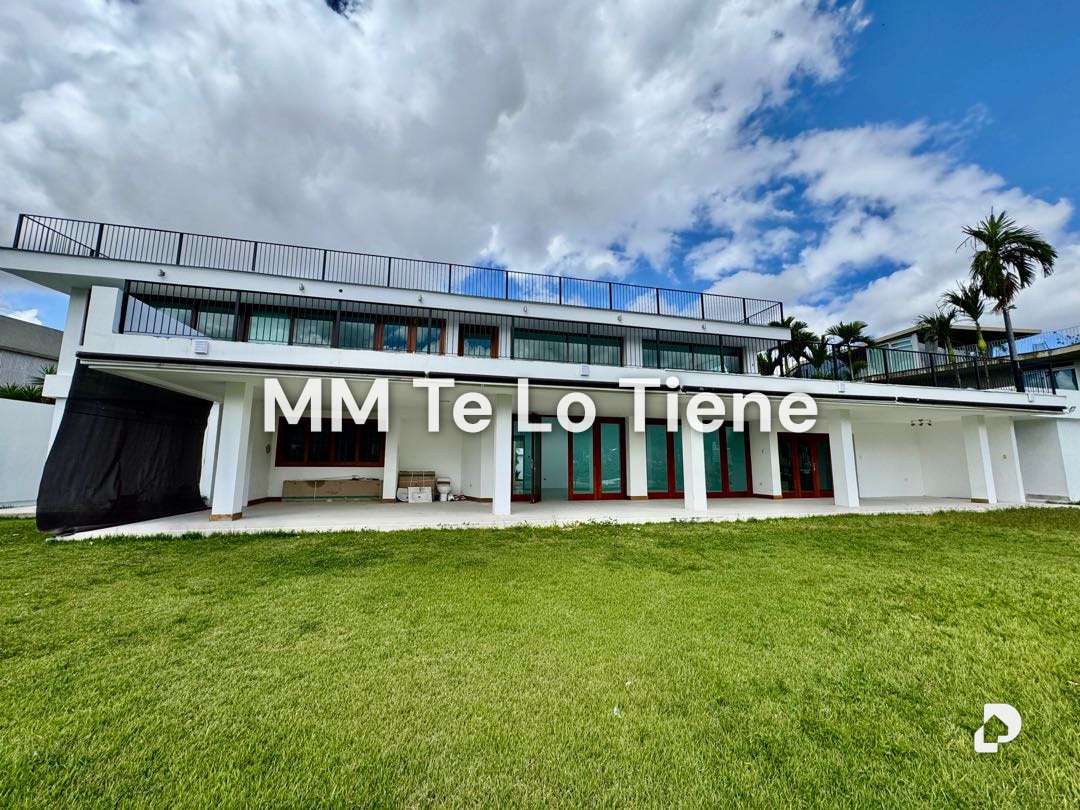 Casa en Lomas de Chuao, Caracas – 39