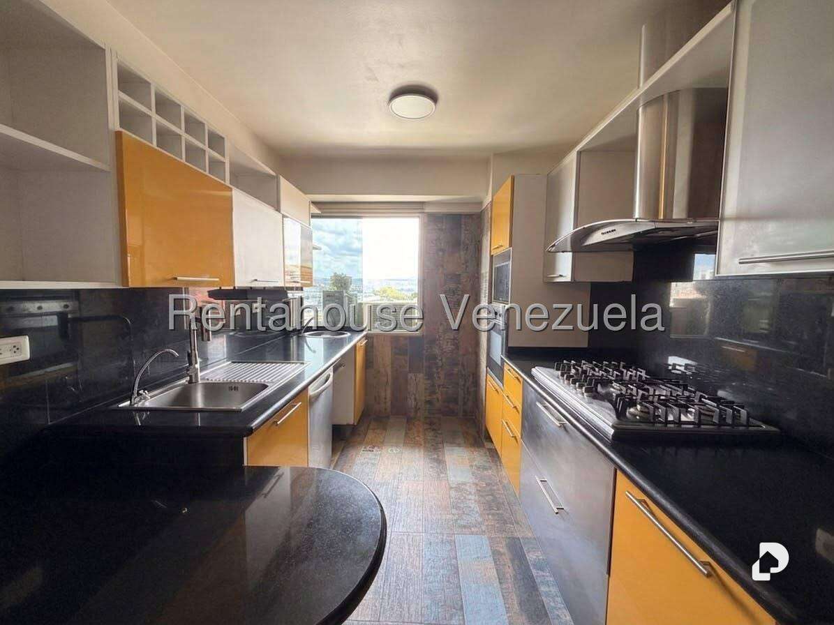 Apartamento en El Rosal, Caracas – 5