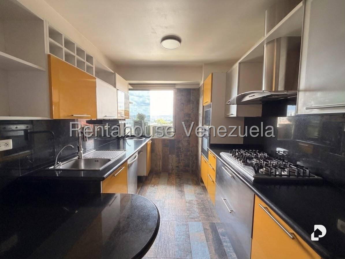 Apartamento en El Rosal, Caracas – 5