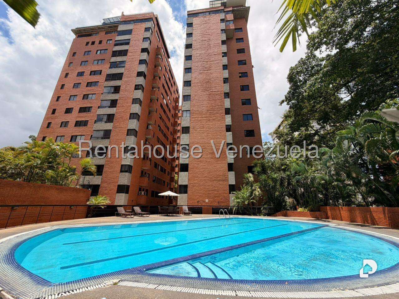 Apartamento en El Rosal, Caracas – 33