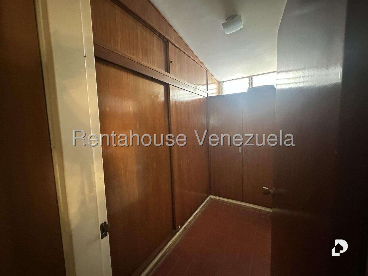 Casa en Colinas de Bello Monte, Caracas – 35