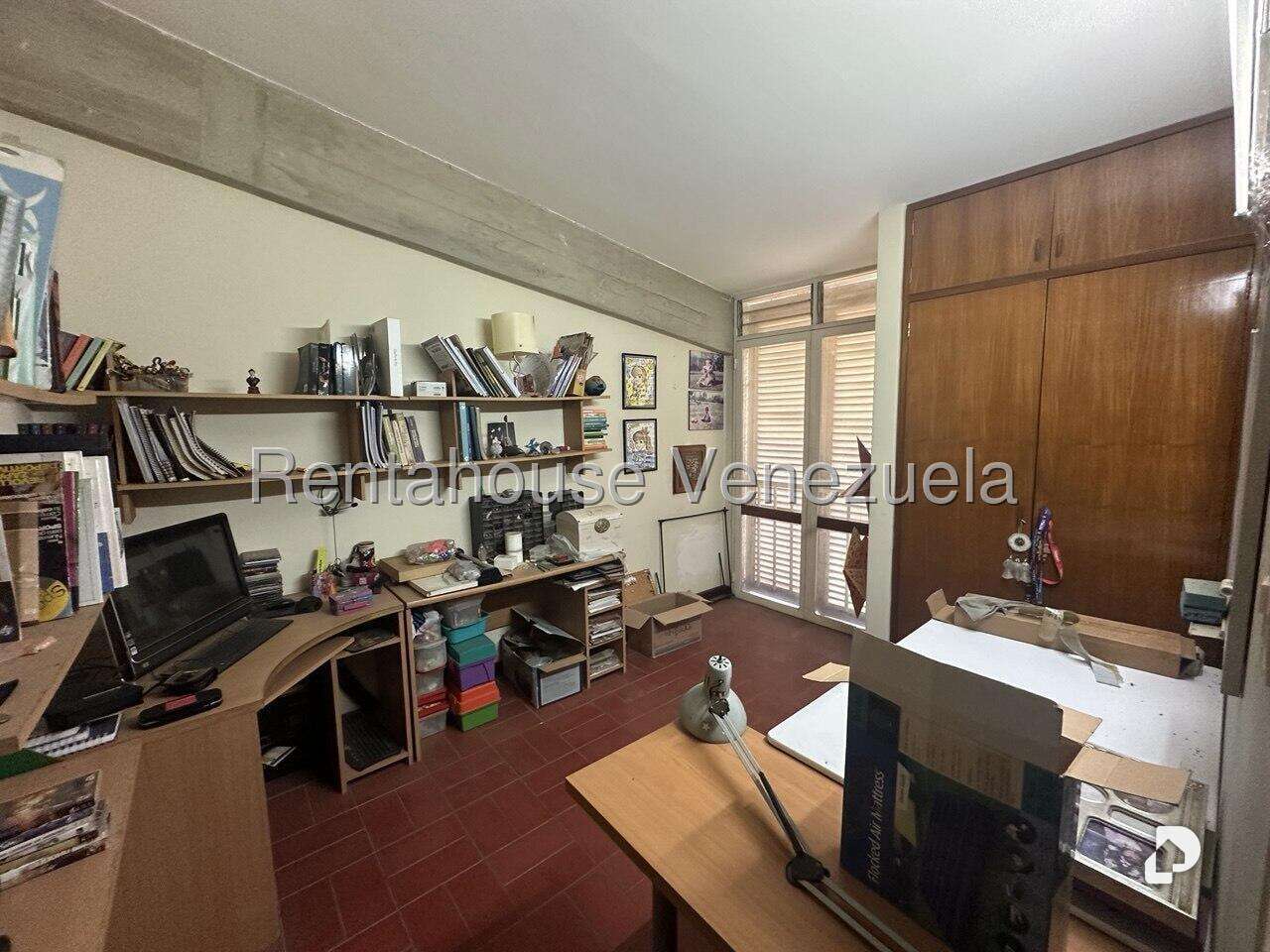 Casa en Colinas de Bello Monte, Caracas – 19