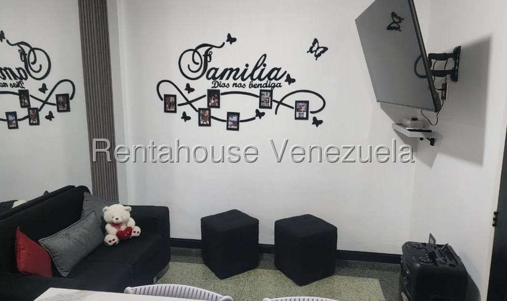 Apartamento en El Paraíso, Caracas - 1