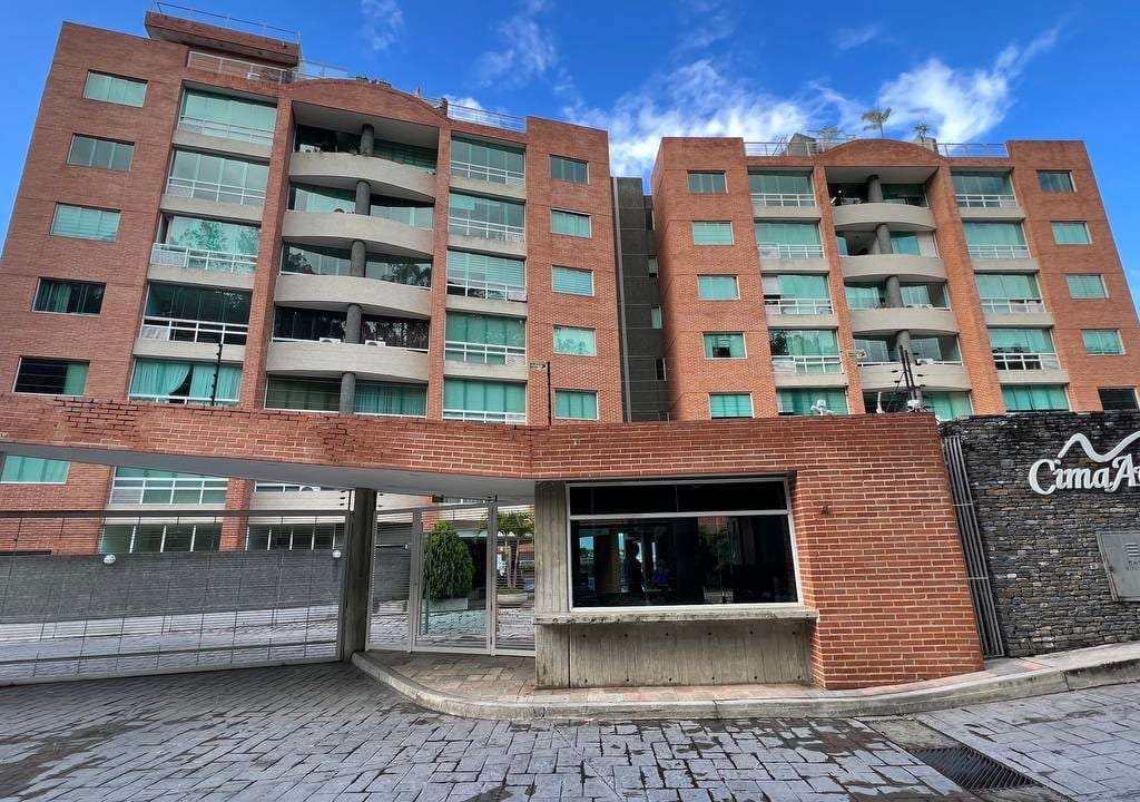 Apartment in Lomas del Sol, Caracas - 1