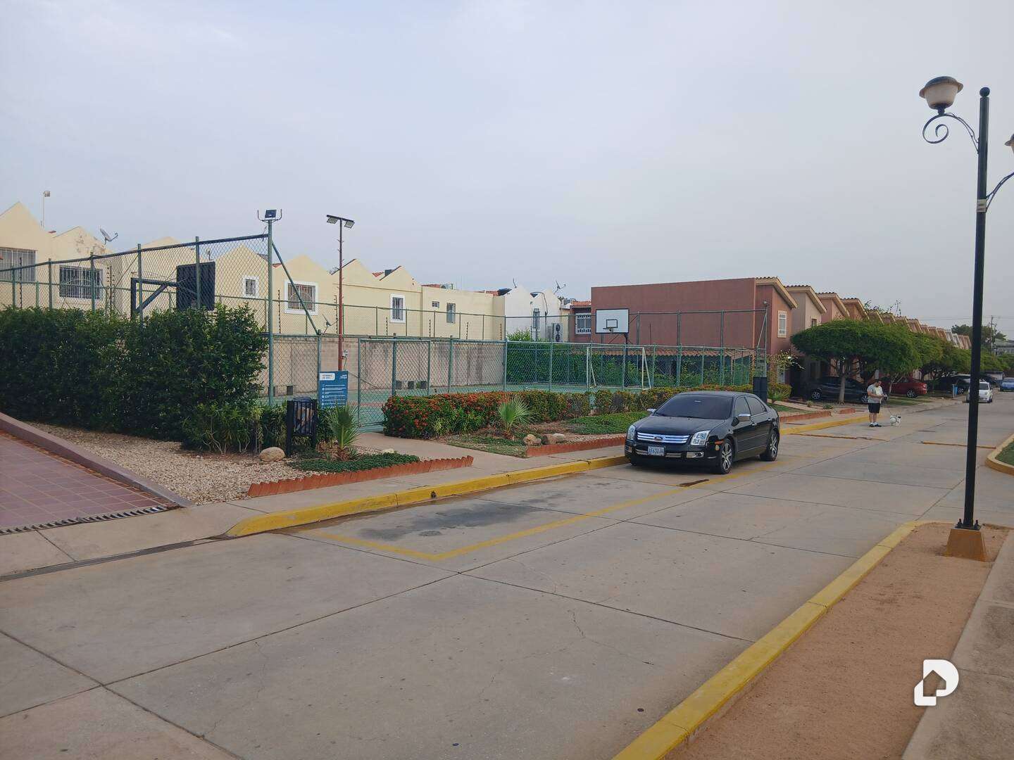 Casa en Milagro Norte, Maracaibo – 15