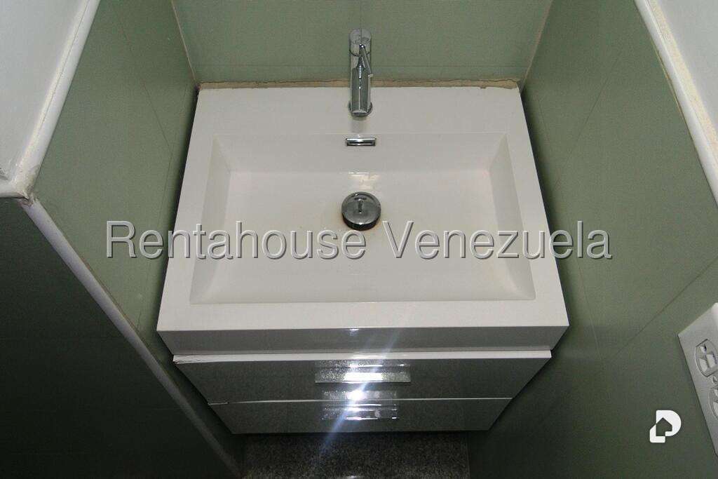 Oficina en Santa Paula, Caracas – 10
