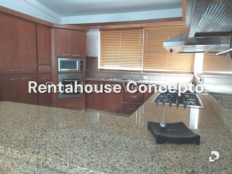Casa en Guataparo Country Club, Valencia – 26