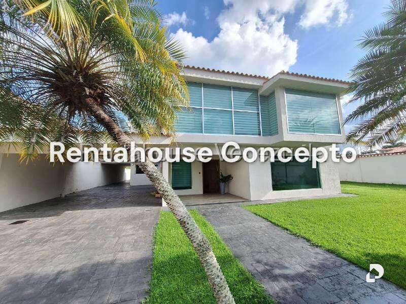 Casa en Guataparo Country Club, Valencia – 1